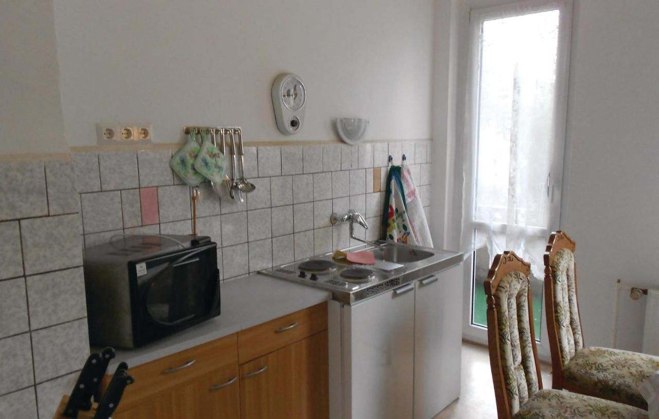 Lovely Apartment In Waren-Mueritz With Kitchen Waren  Eksteriør bilde