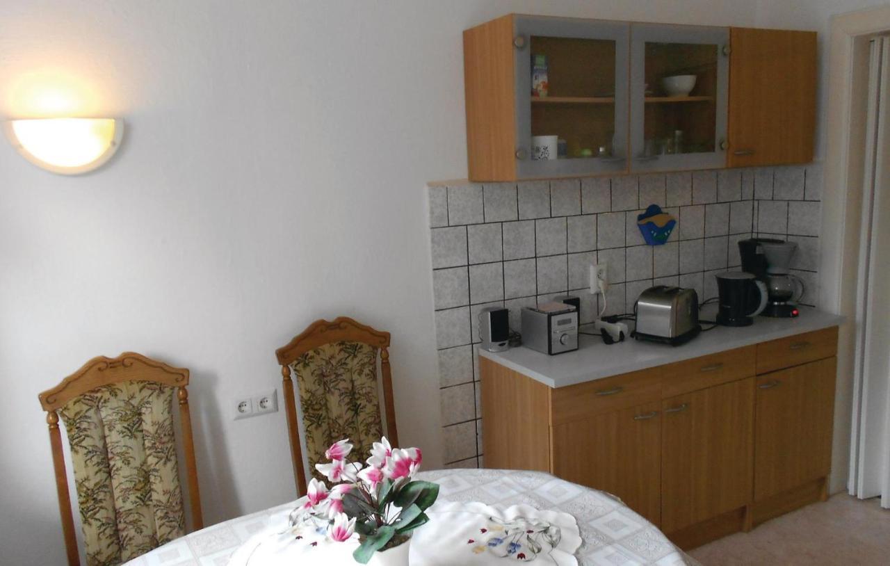 Lovely Apartment In Waren-Mueritz With Kitchen Waren  Eksteriør bilde
